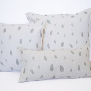 Sweet Anemonè Sage Simplistic Dots